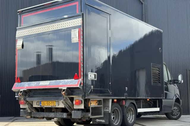 Volkswagen Crafter (2012) thumbnail 5
