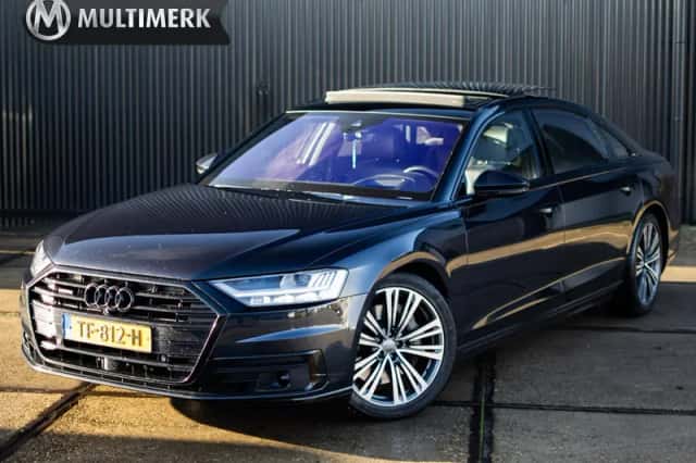 Audi A8 (2018) thumbnail 1