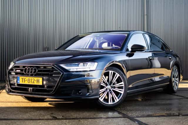 Audi A8 (2018) thumbnail 5