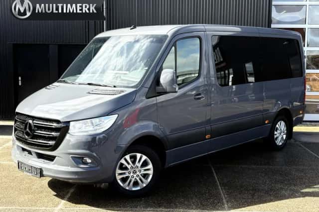 Mercedes-Benz Sprinter (2021) thumbnail 1