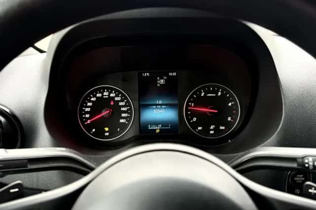 Mercedes-Benz Sprinter (2021) thumbnail 2