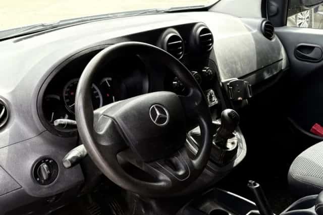 Mercedes-Benz Citan (2019) thumbnail 4