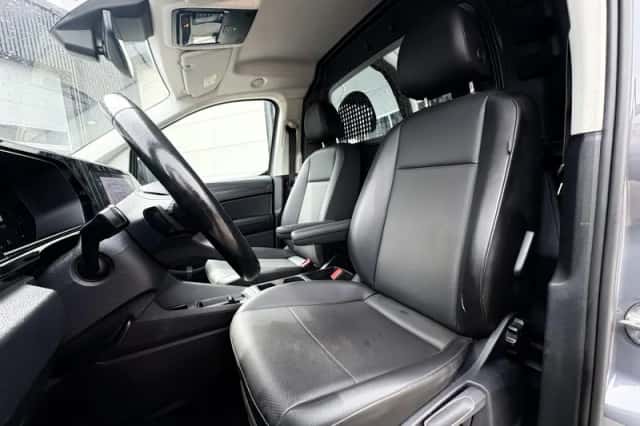 Volkswagen Caddy (2021) thumbnail 4