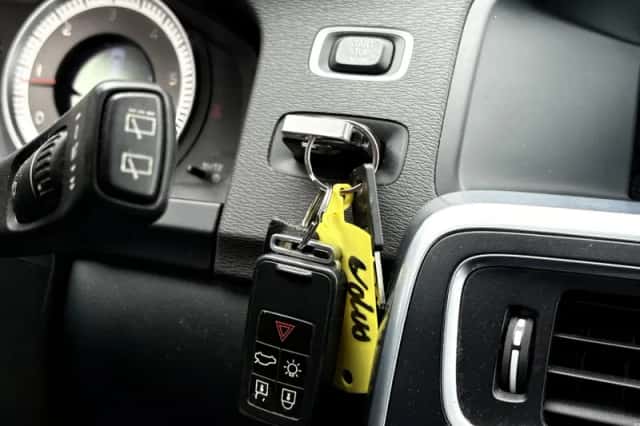 Volvo V60 (2011) thumbnail 4