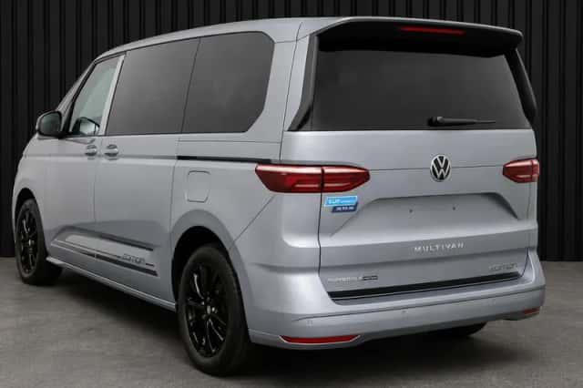 Volkswagen Multivan (2026) thumbnail 2