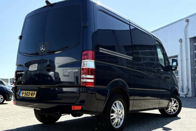 Mercedes-Benz Sprinter (2018) thumbnail 2