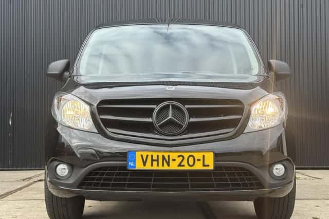 Mercedes-Benz Citan (2020) thumbnail 2