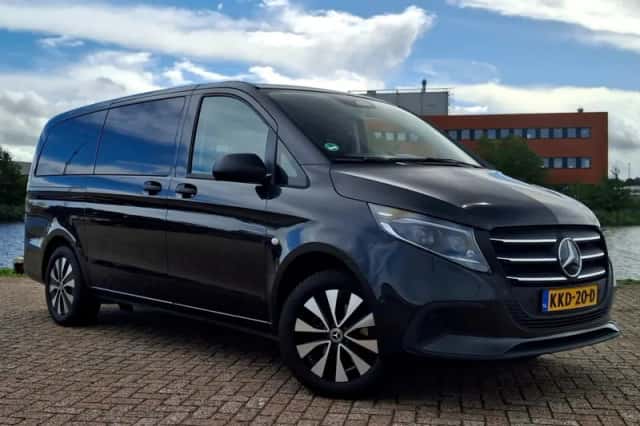Mercedes-Benz Vito (2026) thumbnail 2