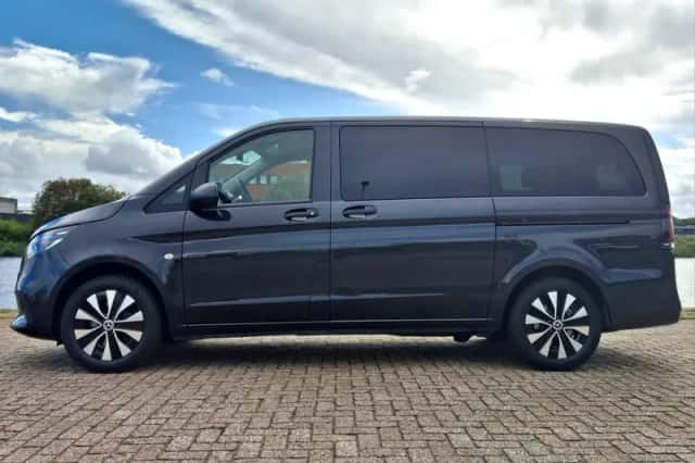 Mercedes-Benz Vito (2026) thumbnail 3