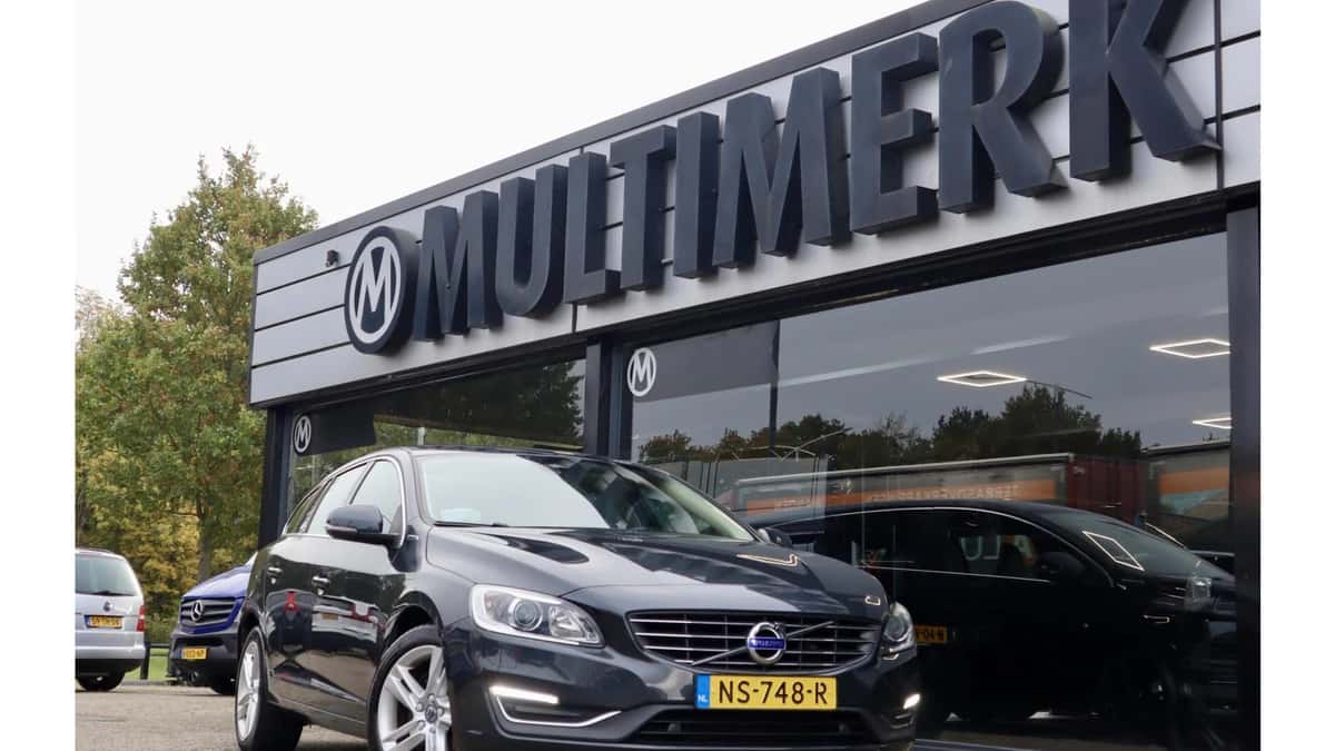 Volvo V60 — foto 1
