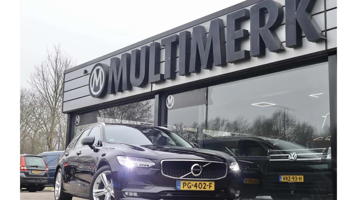 Volvo V90 — foto 1