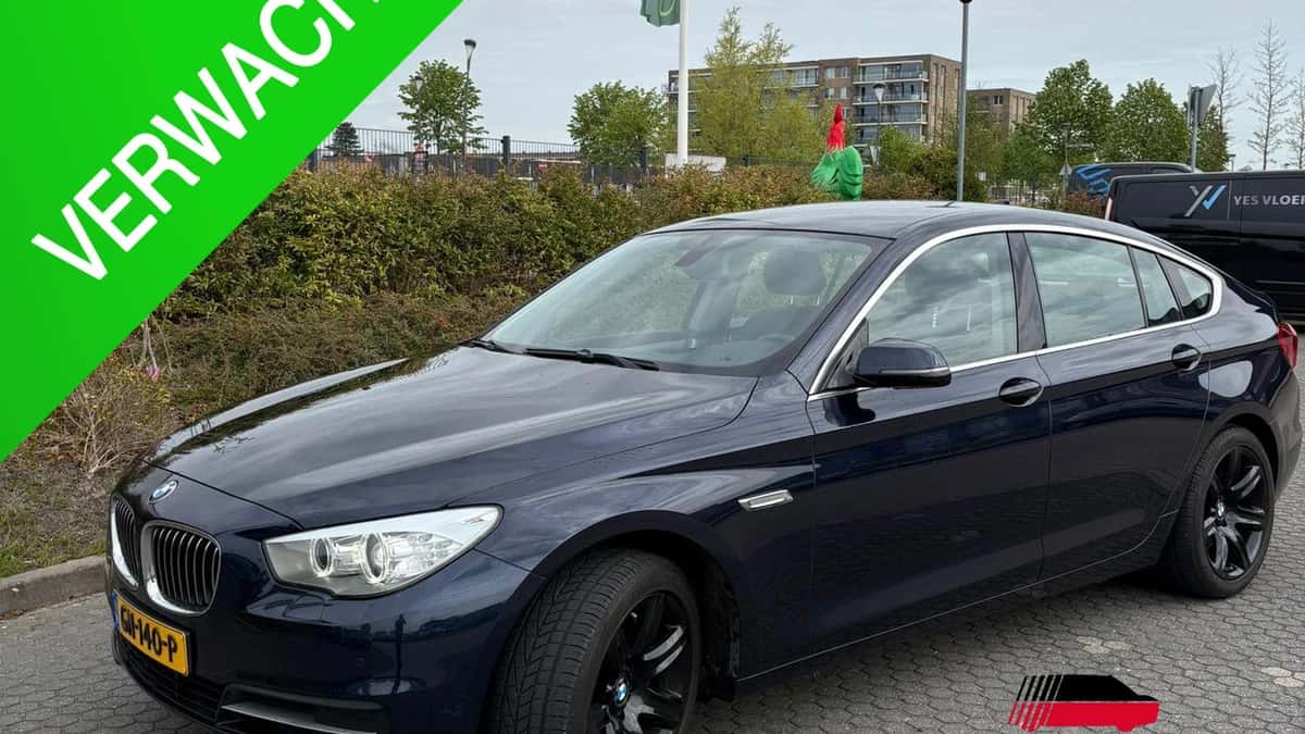 BMW 5-Serie (2015) — foto 1
