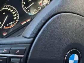 BMW 5-Serie (2015) thumbnail 9