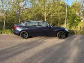 BMW 5-Serie (2015) thumbnail 10