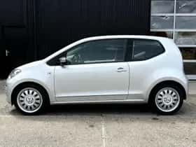 Volkswagen Up! (2012) thumbnail 11