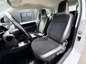Volkswagen Up! (2012) thumbnail 4