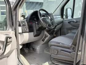 Volkswagen Crafter (2012) thumbnail 12