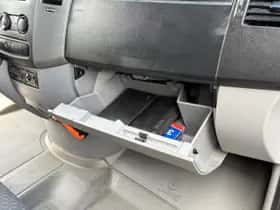 Volkswagen Crafter (2012) thumbnail 14