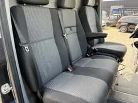 Volkswagen Crafter (2012) thumbnail 17