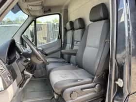 Volkswagen Crafter (2012) thumbnail 18