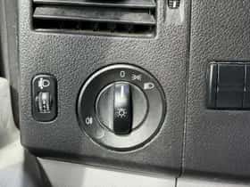 Volkswagen Crafter (2012) thumbnail 20