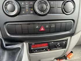 Volkswagen Crafter (2012) thumbnail 26