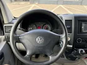 Volkswagen Crafter (2012) thumbnail 28
