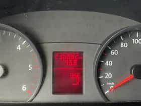 Volkswagen Crafter (2012) thumbnail 29