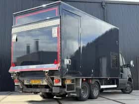 Volkswagen Crafter (2012) thumbnail 5