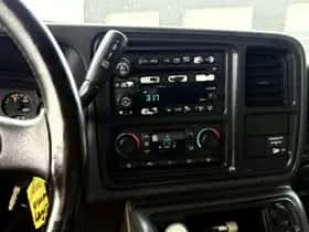 Chevrolet Silverado (2003) thumbnail 4
