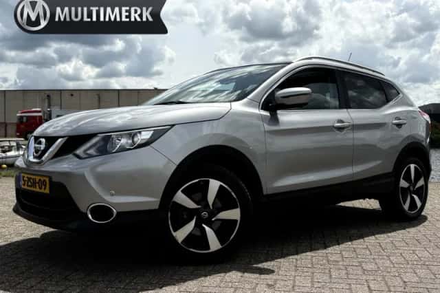 Nissan Qashqai (2015) thumbnail 1
