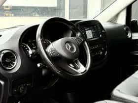 Mercedes-Benz Vito (2024) thumbnail 3