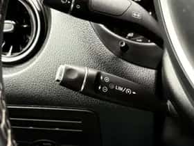 Mercedes-Benz Vito (2024) thumbnail 7