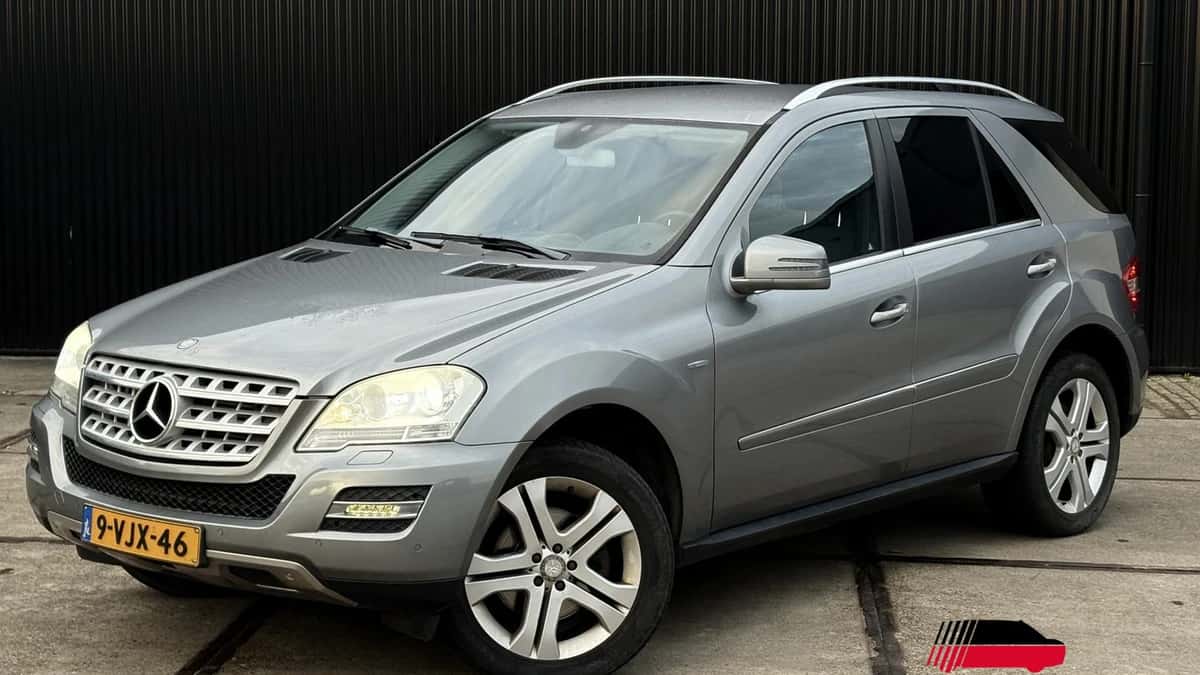 Mercedes-Benz ML-Klasse (2010) — foto 1