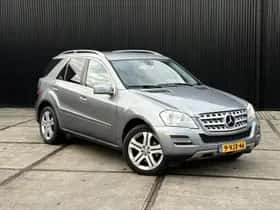 Mercedes-Benz ML-Klasse (2010) thumbnail 12