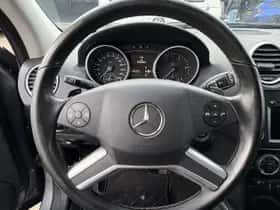 Mercedes-Benz ML-Klasse (2010) thumbnail 23