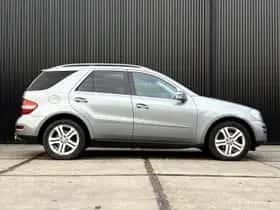 Mercedes-Benz ML-Klasse (2010) thumbnail 10