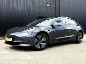 Tesla Model 3 (2019) thumbnail 2