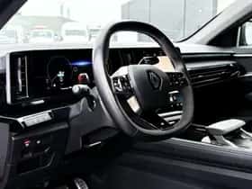 Renault Austral (2024) thumbnail 3