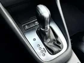 Volkswagen Golf (2015) thumbnail 15