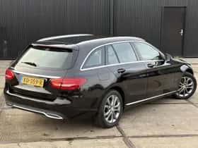 Mercedes-Benz C-Klasse (2016) thumbnail 3