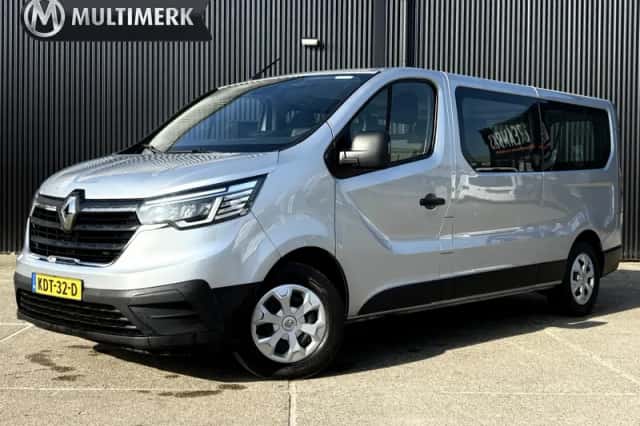 Renault Trafic (2024) thumbnail 1