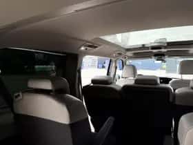 Volkswagen Multivan (2022) thumbnail 4