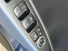 Hyundai i10 (2016) thumbnail 24