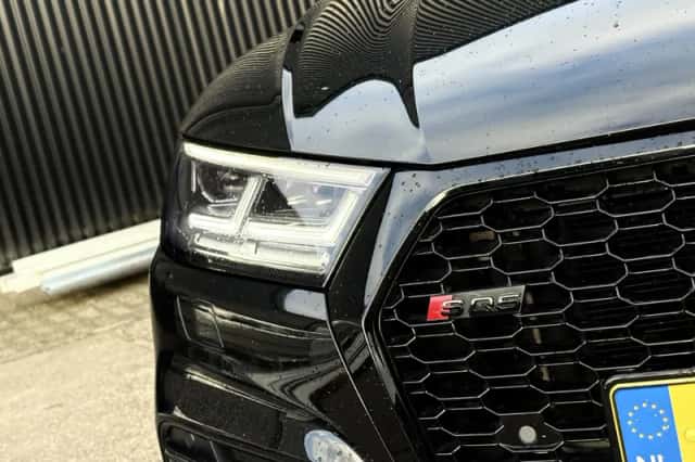 Audi Q5 (2018) thumbnail 3