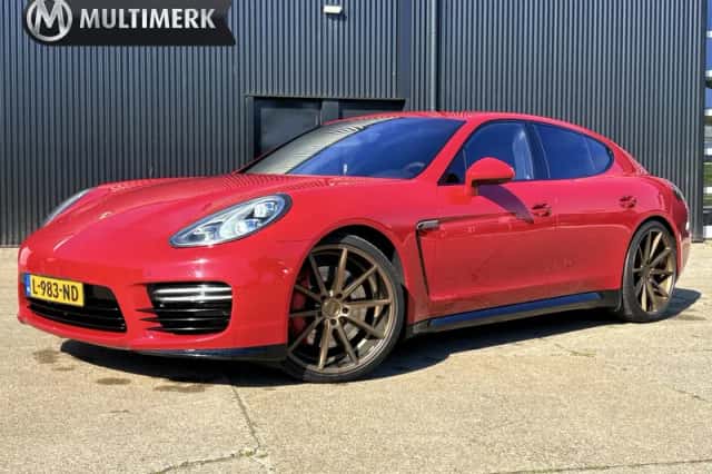 Porsche Panamera (2014) thumbnail 1
