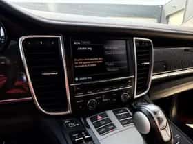 Porsche Panamera (2014) thumbnail 34