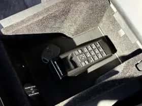 Porsche Panamera (2014) thumbnail 42