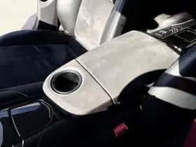 Porsche Panamera (2014) thumbnail 43