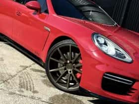Porsche Panamera (2014) thumbnail 70
